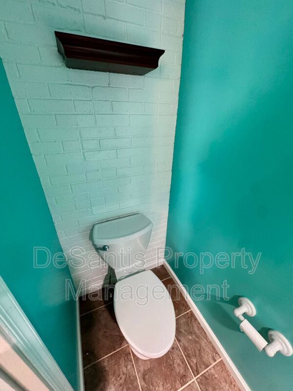 Charming 2 Bed 1.5 Bath in Gibsonia! property image