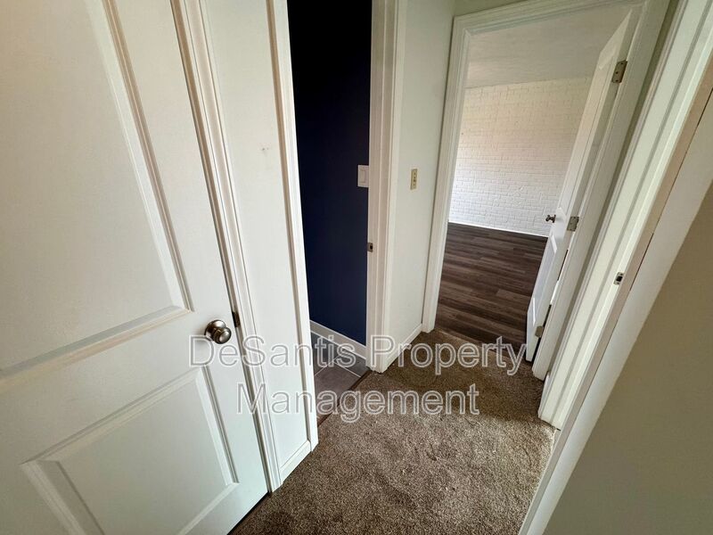 Charming 2 Bed 1.5 Bath in Gibsonia! property image