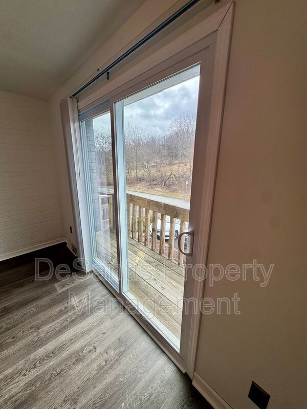 Charming 2 Bed 1.5 Bath in Gibsonia! property image