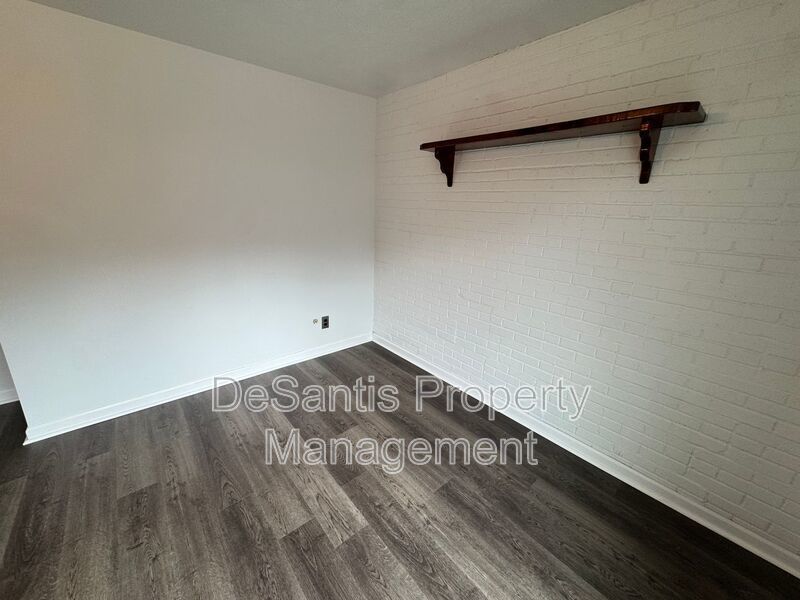 Charming 2 Bed 1.5 Bath in Gibsonia! property image