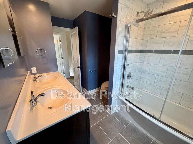 Charming 2 Bed 1.5 Bath in Gibsonia! property image