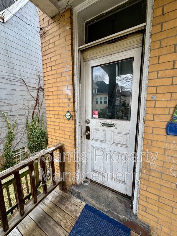 Spacious 3BR + Office | Bright, Updated & Full of Character  in Avalon! property image