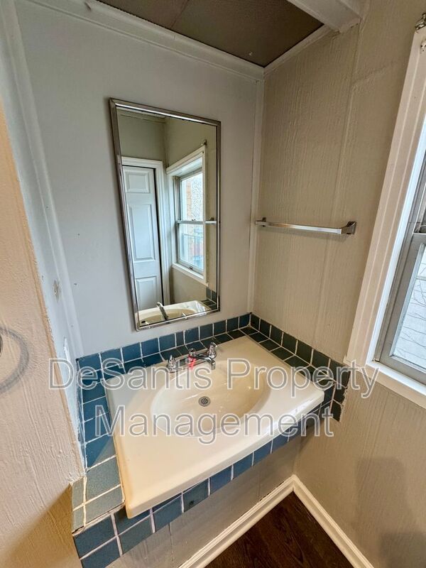 Spacious 3BR + Office | Bright, Updated & Full of Character  in Avalon! property image