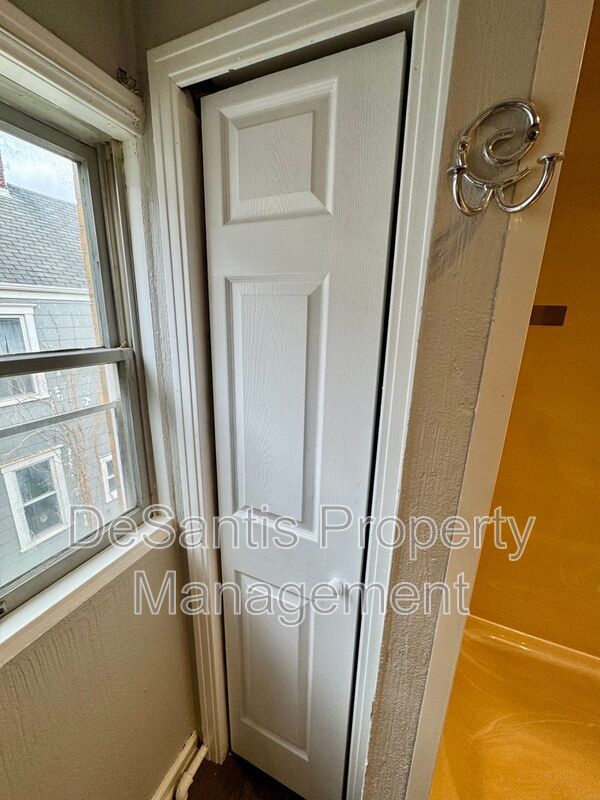 Spacious 3BR + Office | Bright, Updated & Full of Character  in Avalon! property image