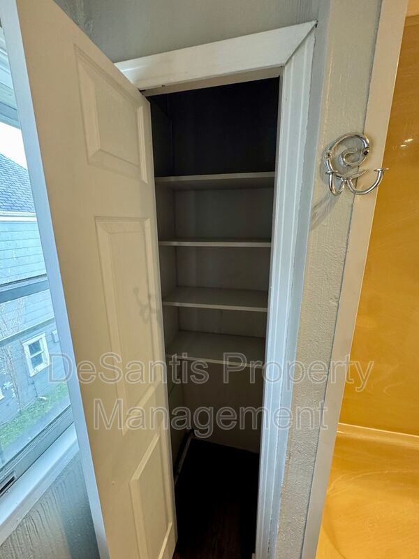 Spacious 3BR + Office | Bright, Updated & Full of Character  in Avalon! property image