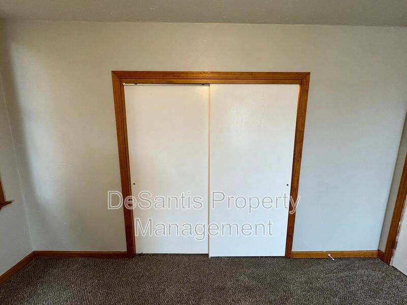 Spacious 3BR + Office | Bright, Updated & Full of Character  in Avalon! property image