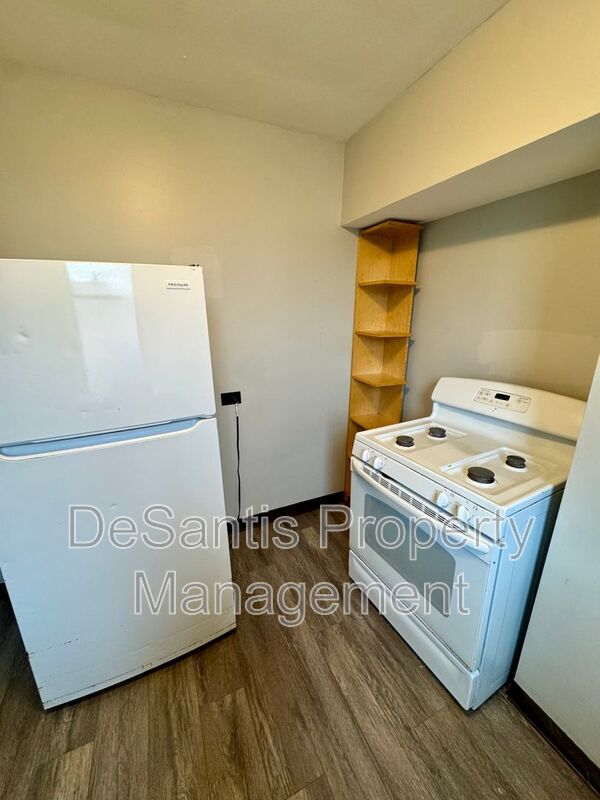 Spacious 3BR + Office | Bright, Updated & Full of Character  in Avalon! property image