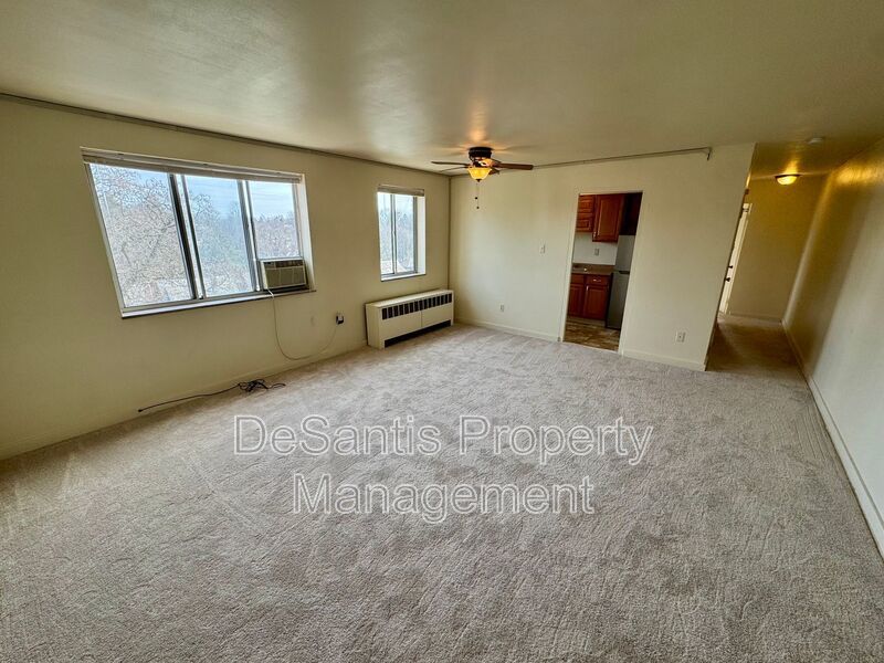 Beautifully maintained 1 Bedroom 1 Bathroom in West View! property image