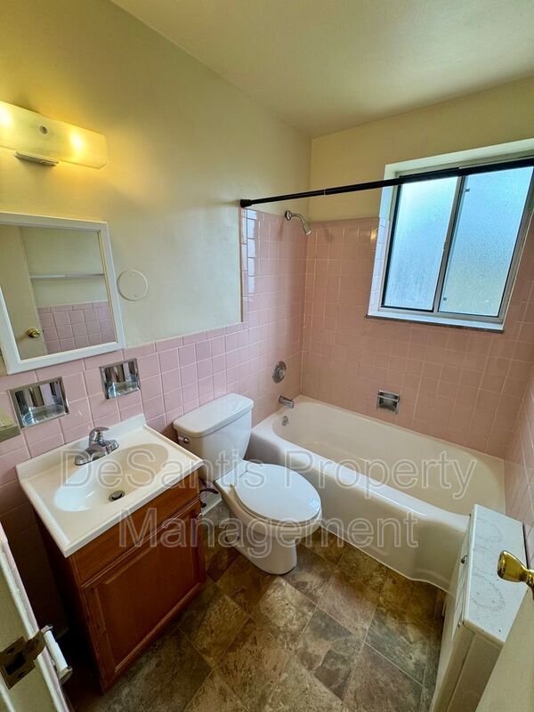 Beautifully maintained 1 Bedroom 1 Bathroom in West View! property image