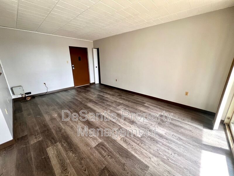 1 Bed 1 Bath- Moon Township PA property image