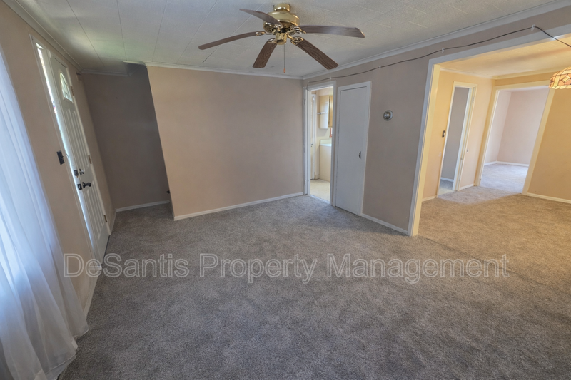 3-bedroom, 1-bath home in Clairton, PA property image