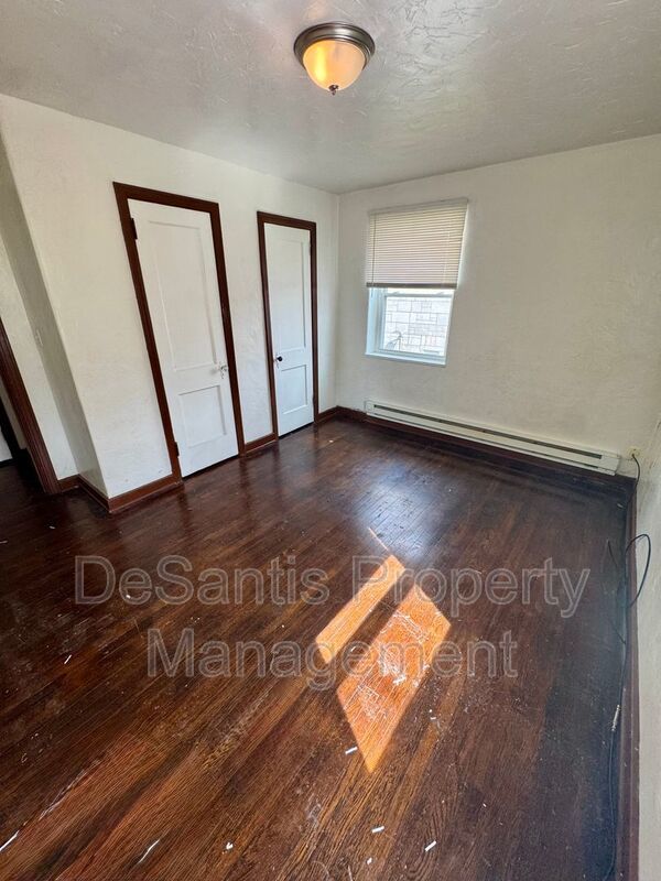 Charming 1 Bed 1 Bath - Sheraden property image