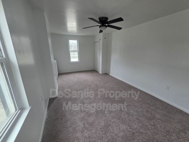 3 Bedroom 1 bath in Wilmerding property image