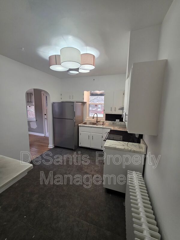 2-bedroom, 1-bath apartment in Wilmerding property image