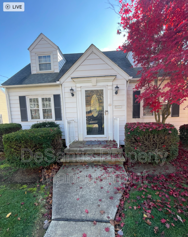 Beautiful Cape Cod 3 bedroom 2 bath- Ellwood City property image