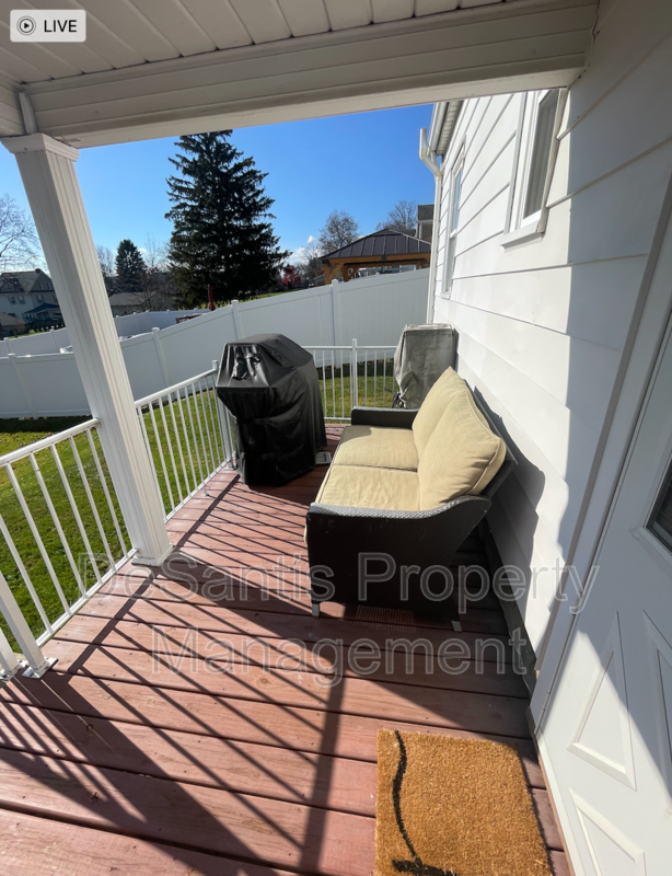 Beautiful Cape Cod 3 bedroom 2 bath- Ellwood City property image