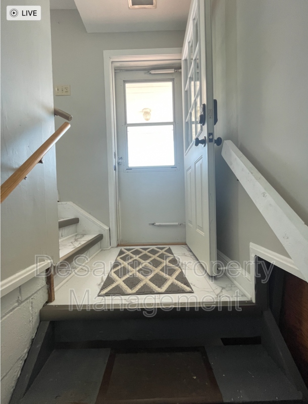 Beautiful Cape Cod 3 bedroom 2 bath- Ellwood City property image