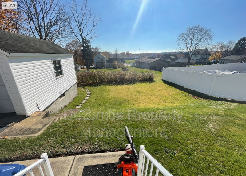 Beautiful Cape Cod 3 bedroom 2 bath- Ellwood City property image