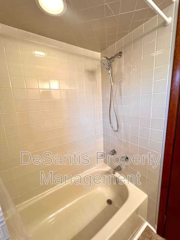 Apple Hill Community - 3 Bedroom 2 Bathroom - Beautiful Home for Rent! property image