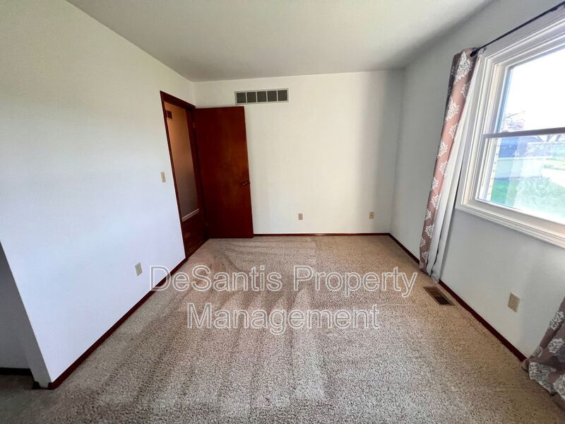 Apple Hill Community - 3 Bedroom 2 Bathroom - Beautiful Home for Rent! property image