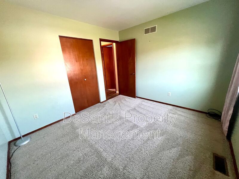 Apple Hill Community - 3 Bedroom 2 Bathroom - Beautiful Home for Rent! property image