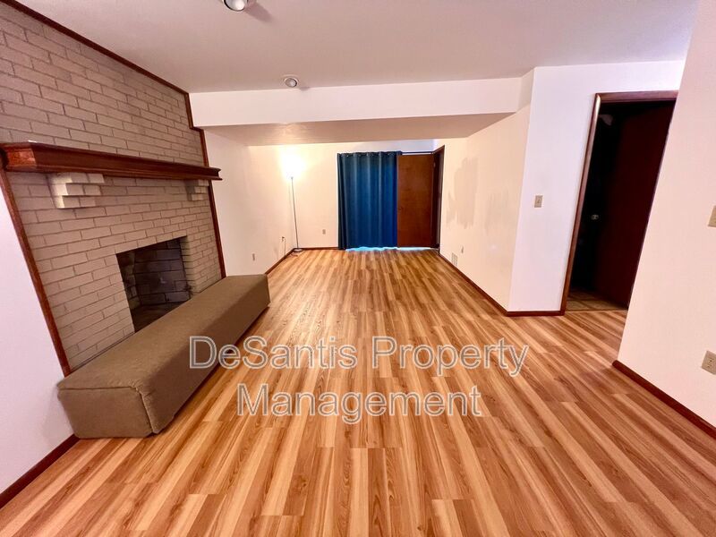 Apple Hill Community - 3 Bedroom 2 Bathroom - Beautiful Home for Rent! property image