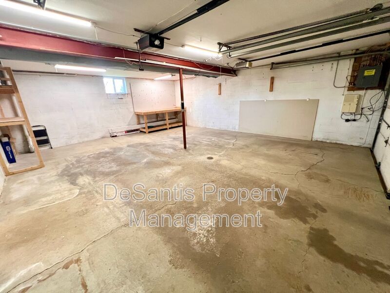 Apple Hill Community - 3 Bedroom 2 Bathroom - Beautiful Home for Rent! property image