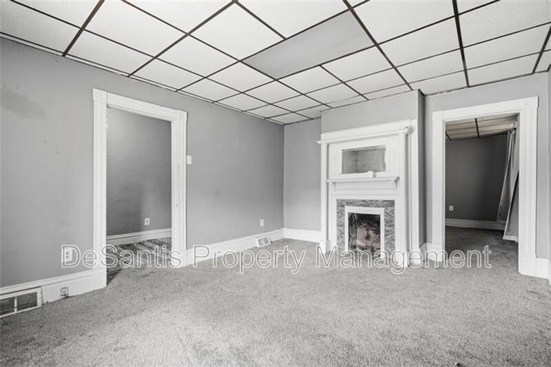 5-bedroom, 1-bath home in East Pittsburgh property image