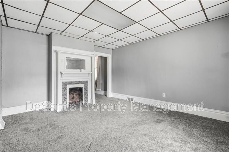 5-bedroom, 1-bath home in East Pittsburgh property image