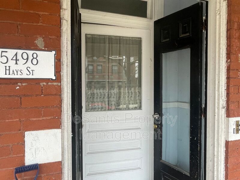 2 Bed 1 Bath- Pittsburgh PA property image