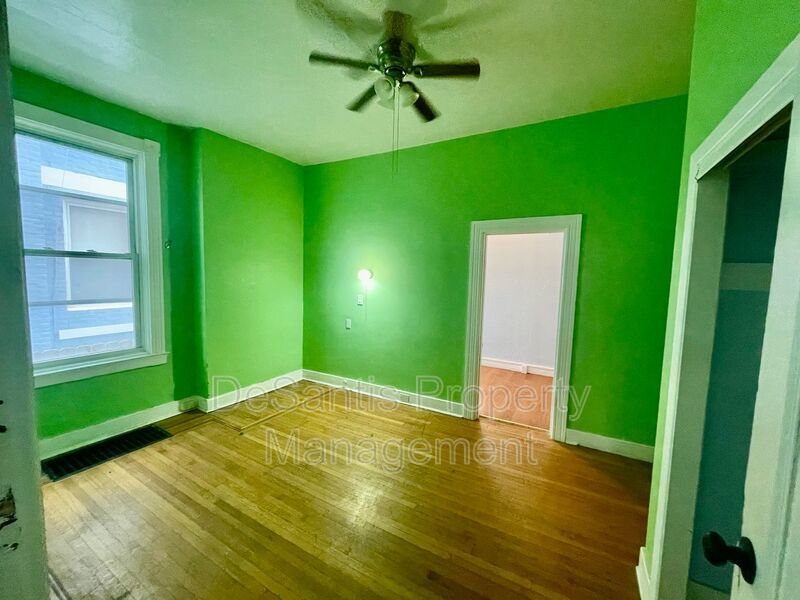 2 Bed 1 Bath- Pittsburgh PA property image