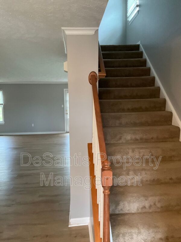 Large 3 Bedroom 2.5 bath townhome with additional finished room. property image