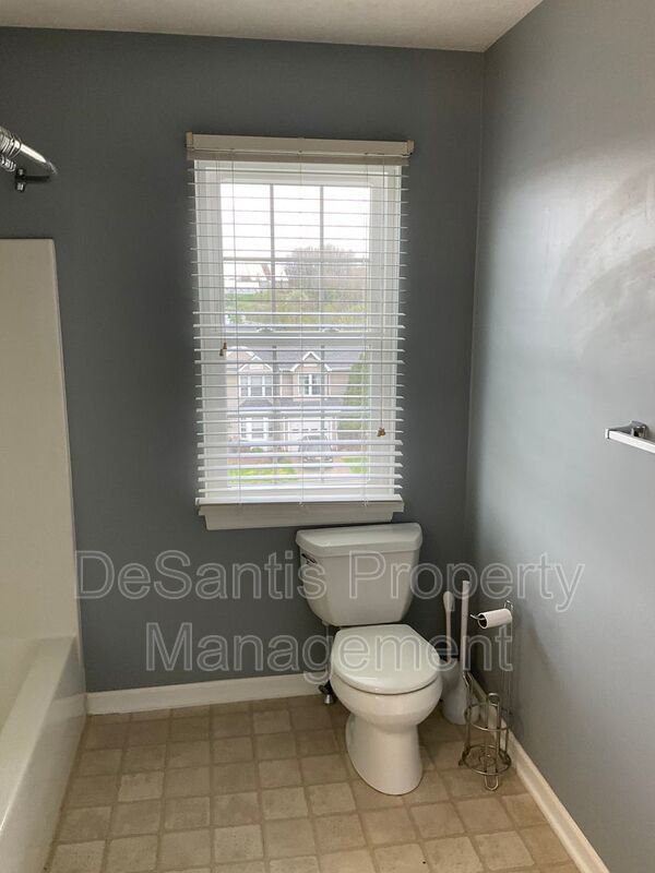 Large 3 Bedroom 2.5 bath townhome with additional finished room. property image