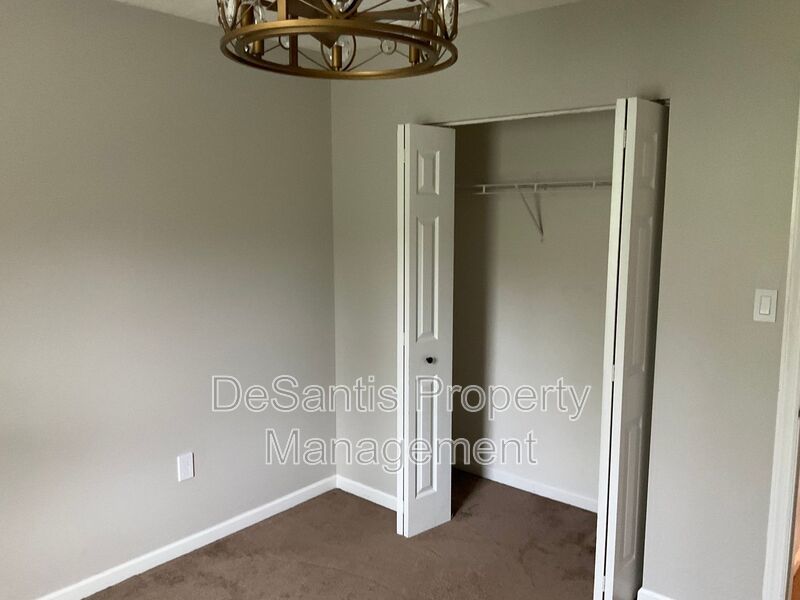 Large 3 Bedroom 2.5 bath townhome with additional finished room. property image