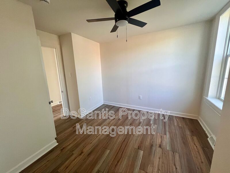 Beaver - 1 Bed 1 Bath - Just Renovated property image