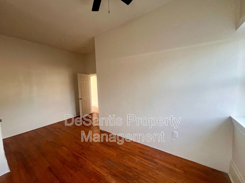 Beaver - 1 Bed 1 Bath - Just Renovated property image