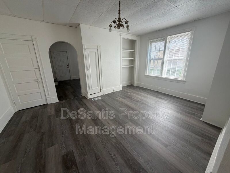Washington - 2 Bed 1 Bath - Home for Rent property image
