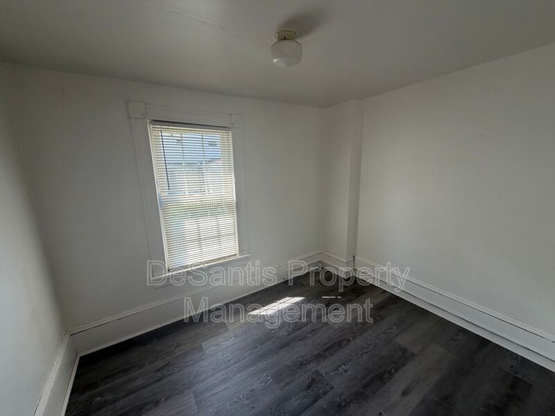 Washington - 2 Bed 1 Bath - Home for Rent property image