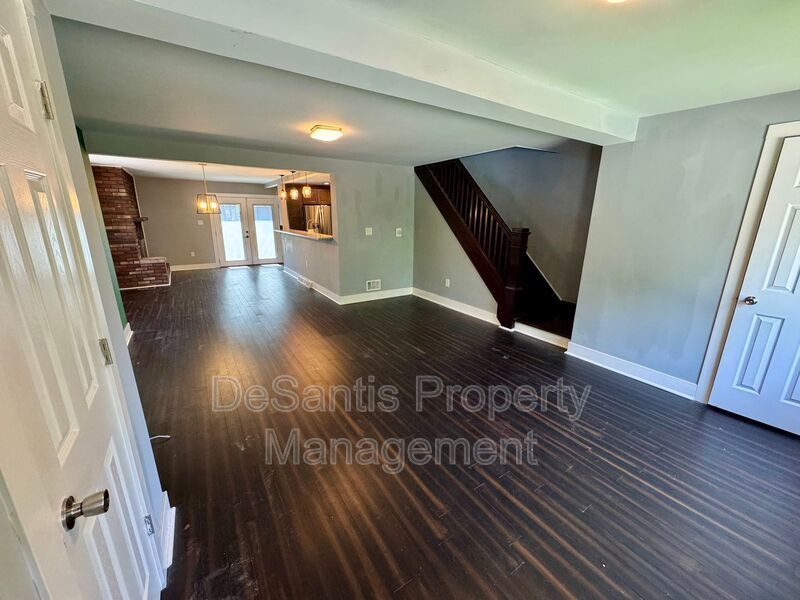 Open Concept 3 Bed 1.5 Bath in Swissville! property image