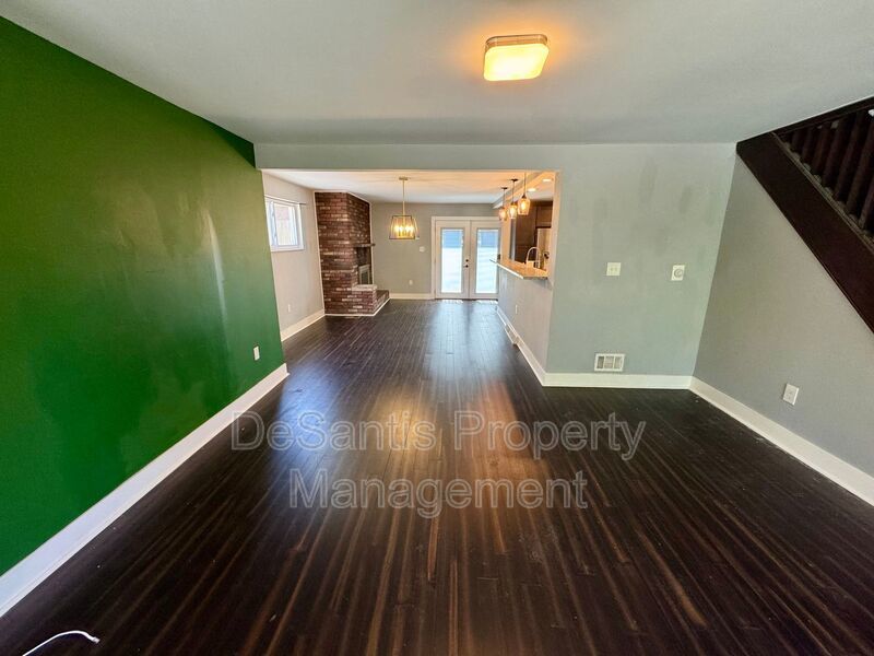 Open Concept 3 Bed 1.5 Bath in Swissville! property image