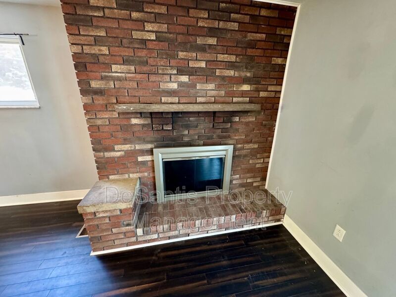 Open Concept 3 Bed 1.5 Bath in Swissville! property image