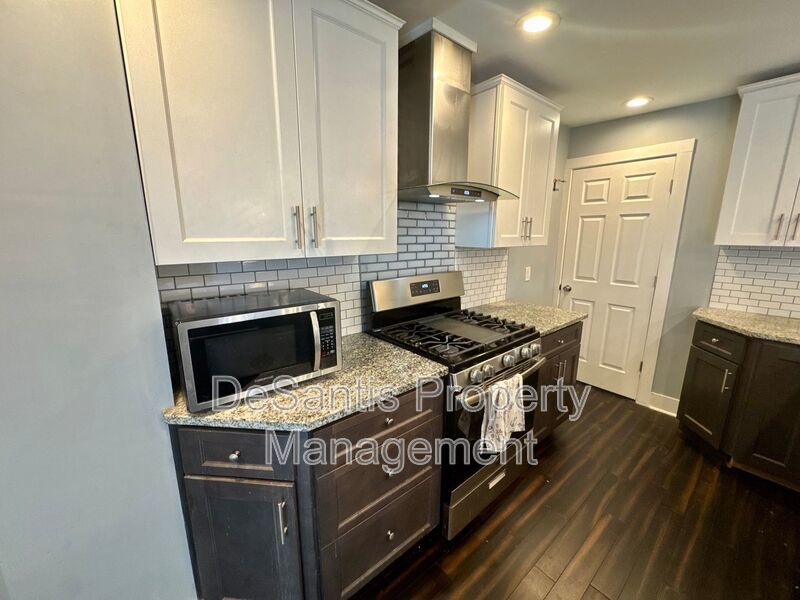 Open Concept 3 Bed 1.5 Bath in Swissville! property image
