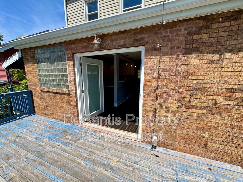 Open Concept 3 Bed 1.5 Bath in Swissville! property image
