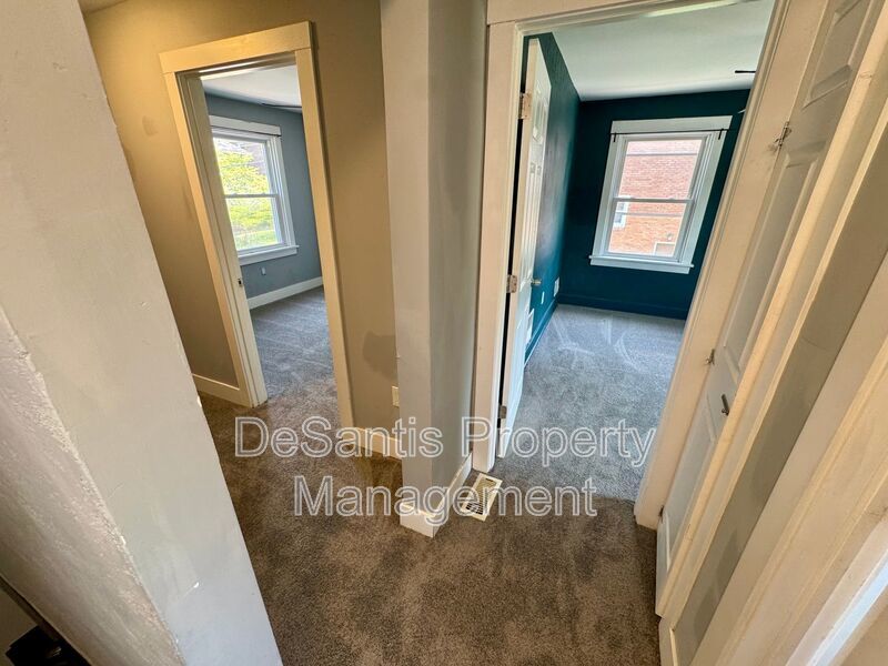 Open Concept 3 Bed 1.5 Bath in Swissville! property image