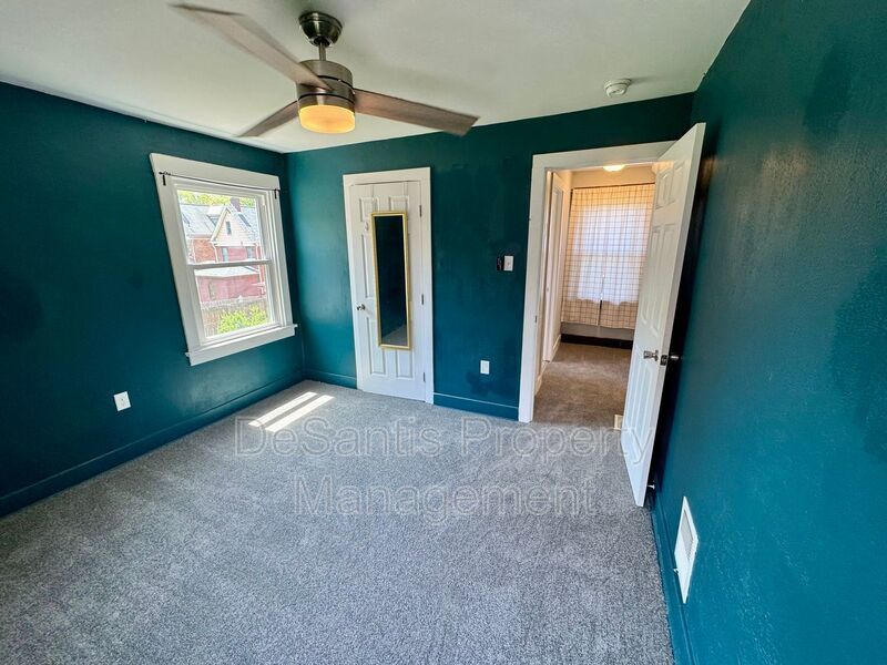 Open Concept 3 Bed 1.5 Bath in Swissville! property image