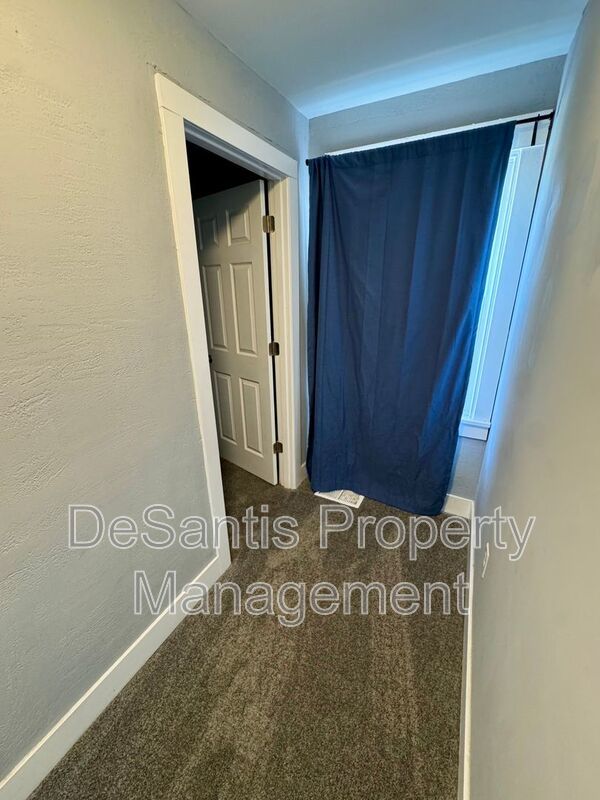 Open Concept 3 Bed 1.5 Bath in Swissville! property image