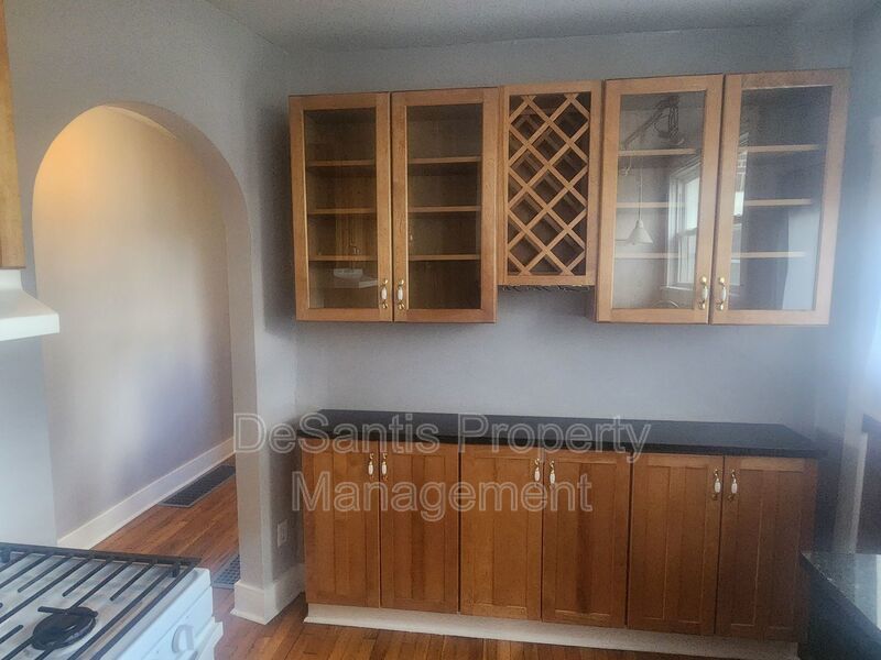 2 Bedroom 1 bath updated Row Home property image