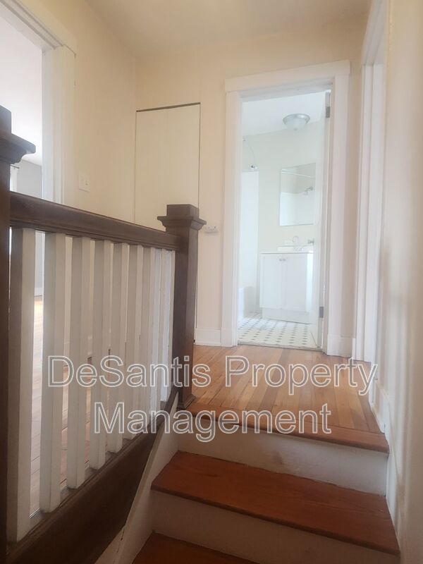 2 Bedroom 1 bath updated Row Home property image