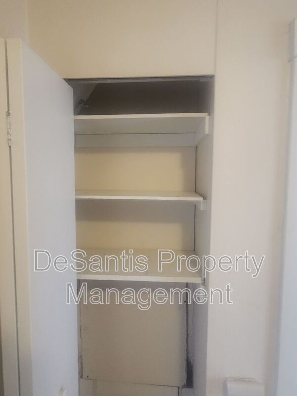 2 Bedroom 1 bath updated Row Home property image