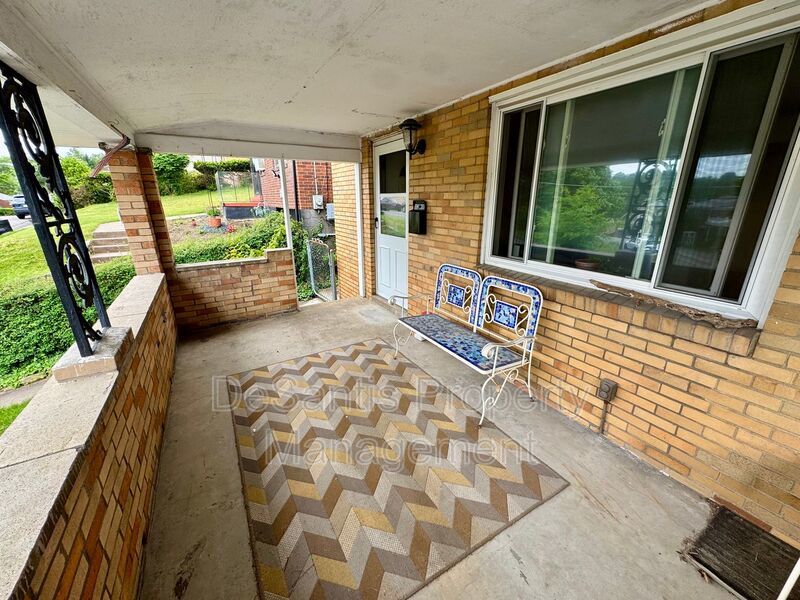 Charming 2 Bed 1 Bath in Beechview! property image
